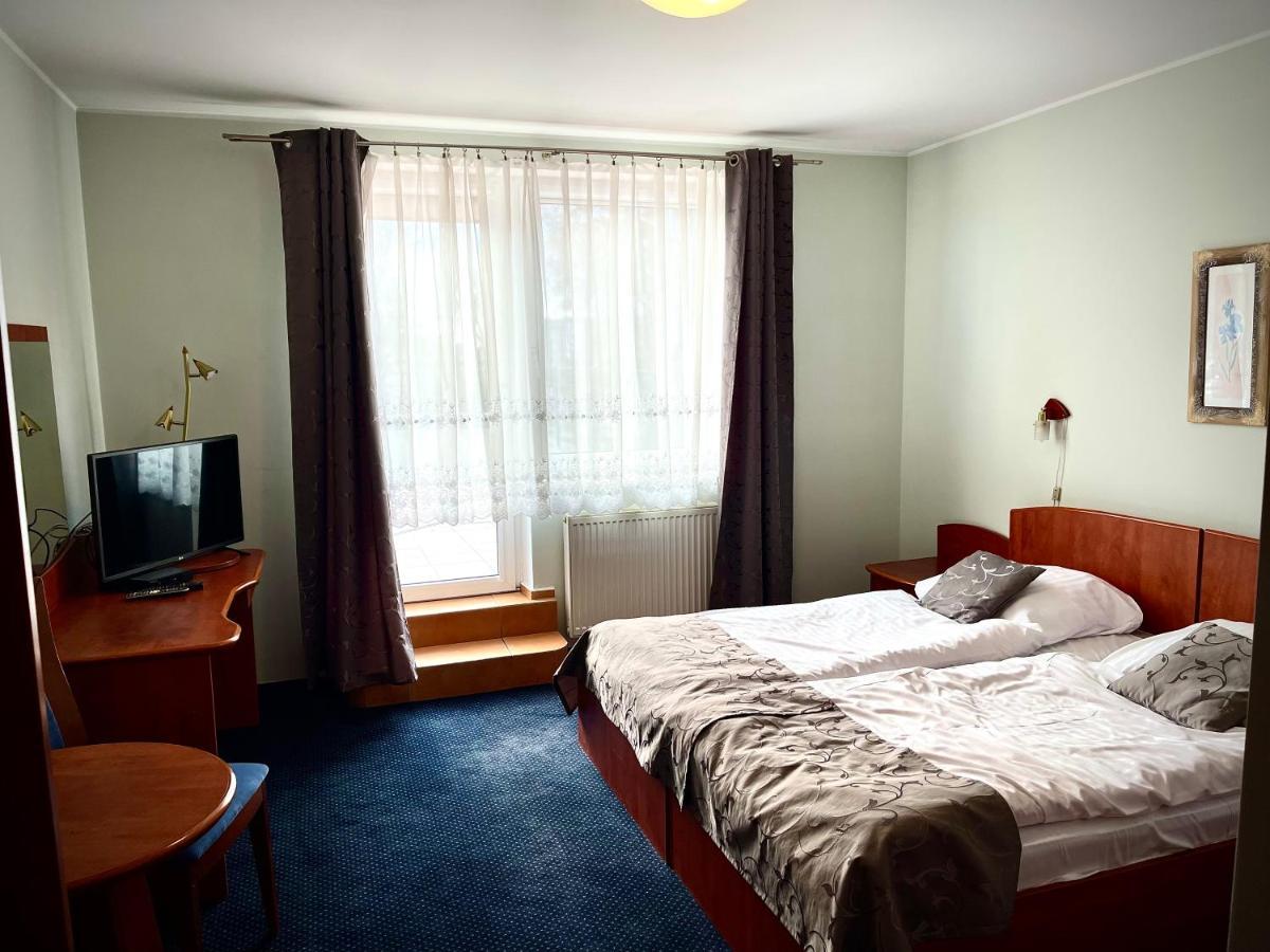 Hotel Dowhan Нове Екстер'єр фото