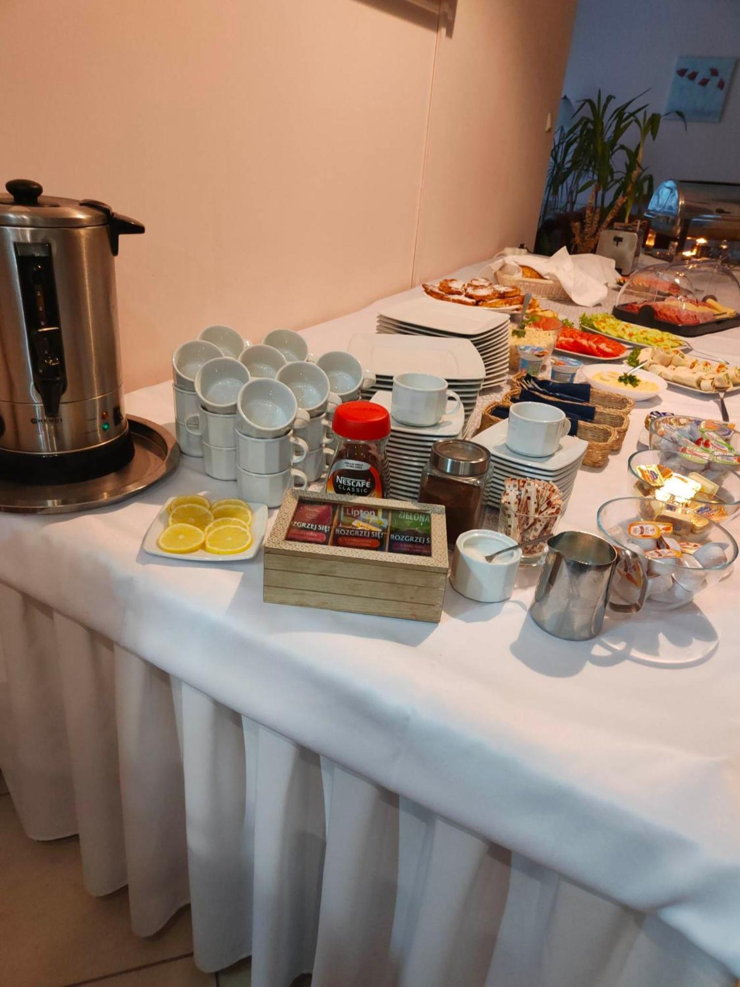 Hotel Dowhan Нове Екстер'єр фото